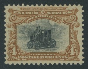 USA 296 - 4 cent Pan-American - VF Mint hinged