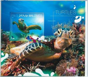 M1331 -  MALDIVES - ERROR, 2014 MISSPERF SHEET: TURTLES, MARINE LIFE