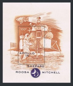 Rwanda 407, MNH. Michel Bl.27A. APOLLO 14/ SHEPARD, ROSSA, MITCHELL, 1971.