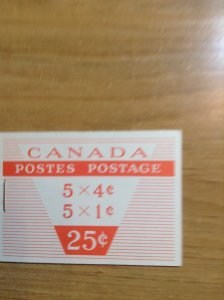 Canada BK51a complete booklet 12mm staple var 337a MF/340aDF