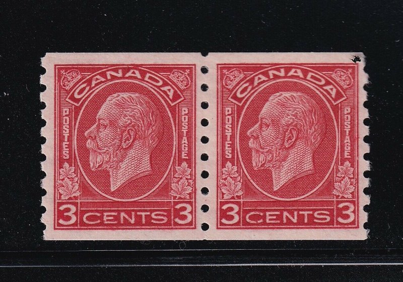 Canada Scott # 207 Pair VF mint lightly hinged nice color cv $ 40 ! see pic !