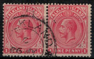 Falkland Is. #31 pair  CV $5.50