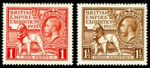 SG432-433, 1925 PAIR, VLH MINT. Cat £80.