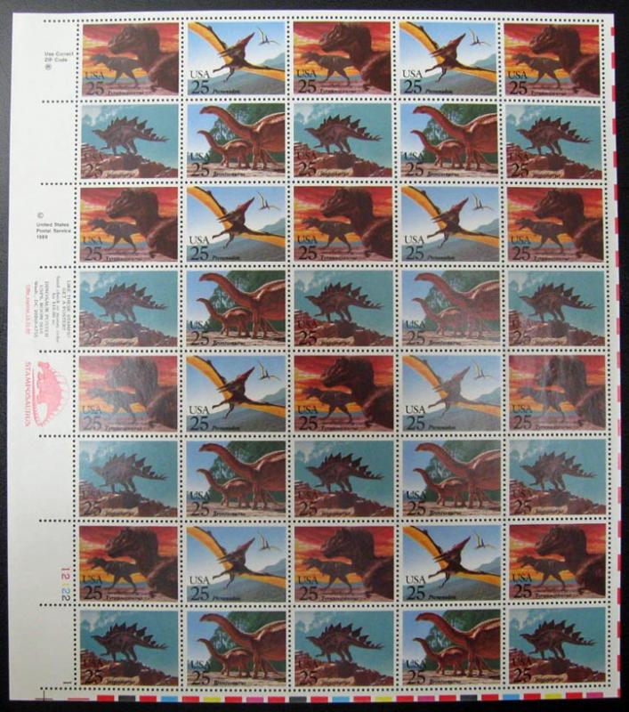 US #2425b Dinosaurs Sheet of 40; MNH (28.00)