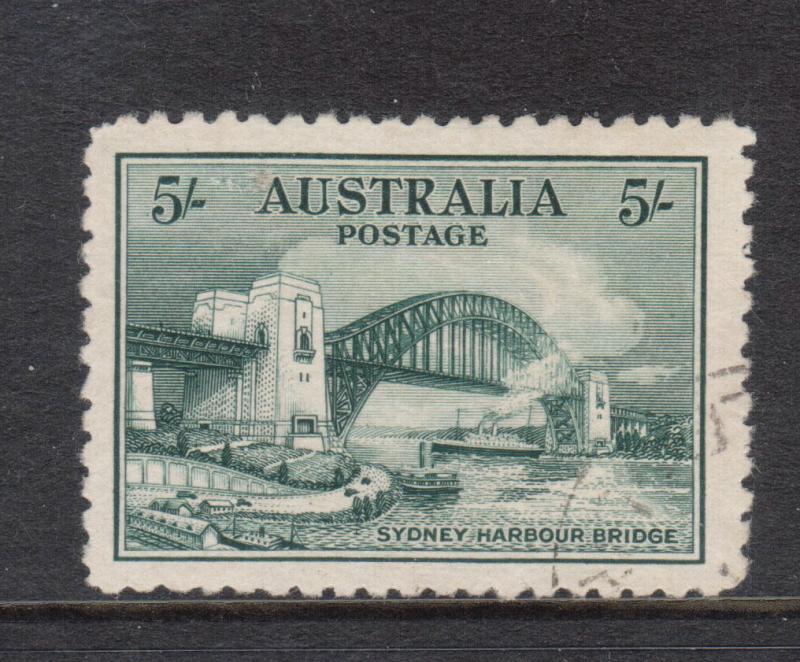 Australia #132 VF Used