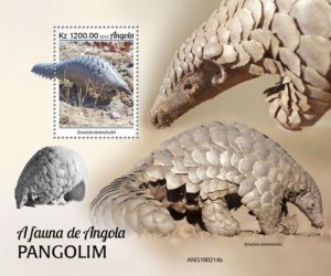 Angola - 2019 Pangolins on Stamps - Stamp Souvenir Sheet - ANG190214b