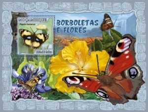 MOZAMBIQUE 2007 SHEET BUTTERFLIES FLOWERS PAPILLONS MARIPOSAS FLORES moz7106b