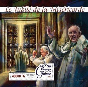 Guinea 2016 MNH Year Jubilee of Mercy 1v S/S Pope Francis Benedict XVI Stamps