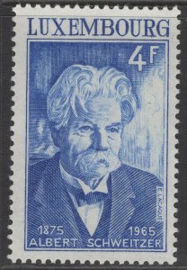 LUXEMBOURG SG951 1975 DR.ALBERT SCHWEITZER(MEDICAL MISSIONARY) MNH