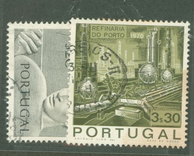 Portugal #1065a/1097  Multiple