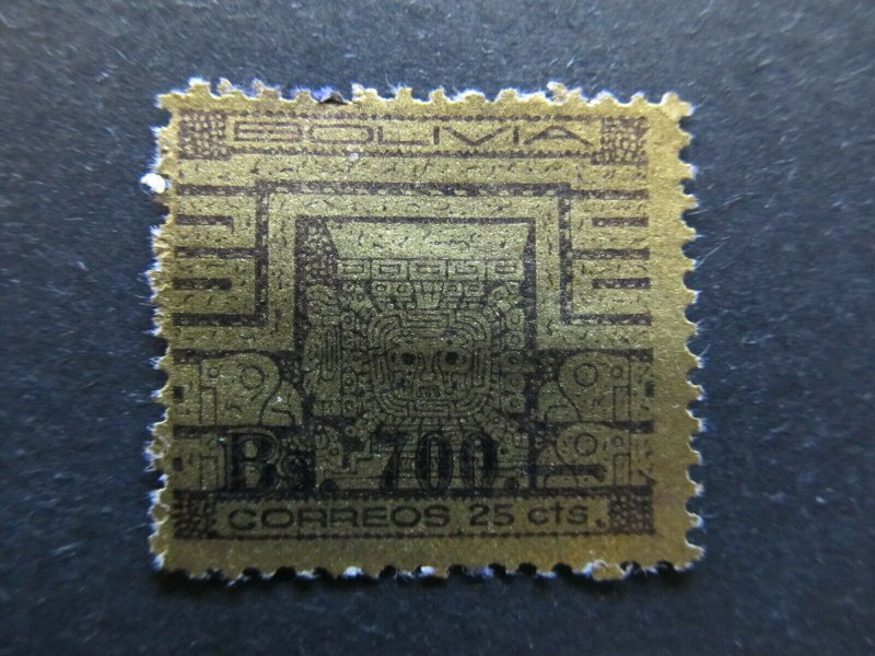 A4P31F99 Bolivia 1960 surch 700b on 25c used