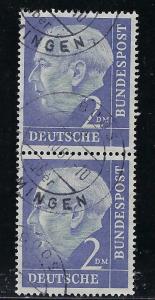Germany Bund Scott # 720, used, pair