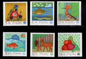 Poland Scott 2556-2561 MNH** Art set