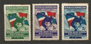 Dominican Republic 326-28 MOG TONING W886