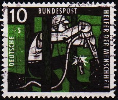 Germany. 1957 10pf+5pf S.G.1190 Fine Used