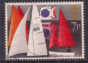 GB 1975 QE2 7p Sailing Dinghies Ex Fdc SG 980 (  K1799 )