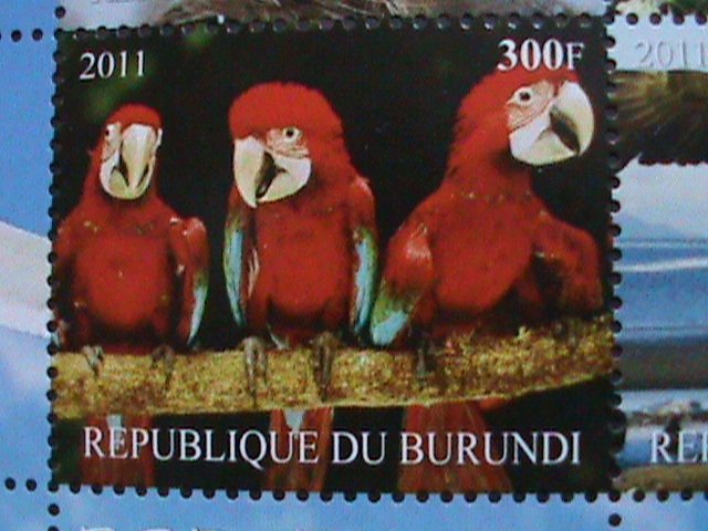 BURUNDI-2011 COLLECTIBLES- LOVELY BEAUTIFUL BIRDS-MNH S/S VERY FINE