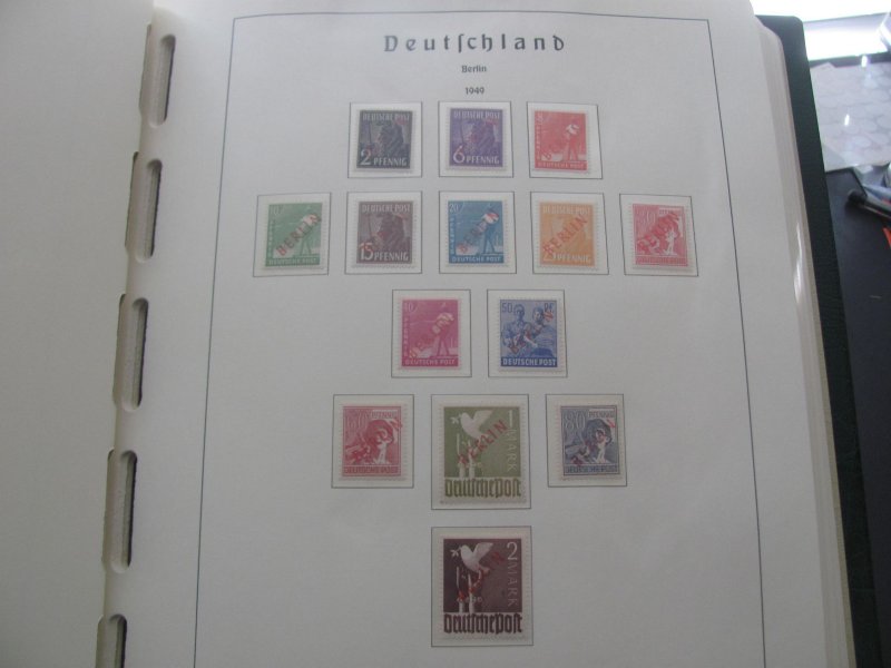 GERMANY BERLIN LIGHTHOUSE  ALBUM   1949-1990 MNH SOME BIG SETS SIGNED XF  (194)