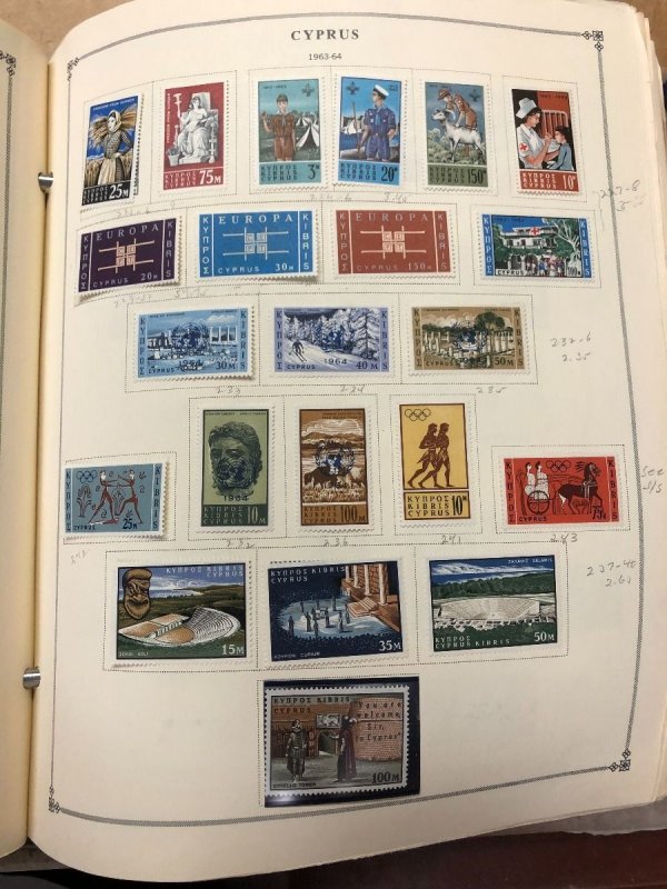 INTERNATIONAL COLLECTION – 1960-1965 ABU DHABI TO KUWAIT – 419201