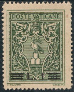 Vatican City  #104a  Mint NH   CV $11.50 \ short (4mm) overprint bars