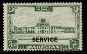 PAKISTAN GVI SG O30, 3a green, M MINT. Cat £42.