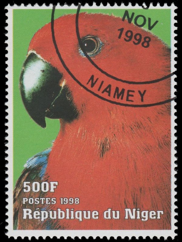 REPUBLIC OF NIGER 1998 STAMP. TOPIC: BIRD. # 3