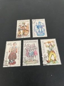 Czechoslovakia sc 2212-2216 u comp set