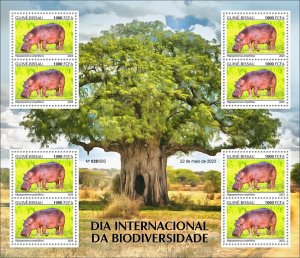 GUINEA BISSAU 2023 - M/S 8V - HIPPOPOTAMUS HIPPOPOTAMUS - MNH-