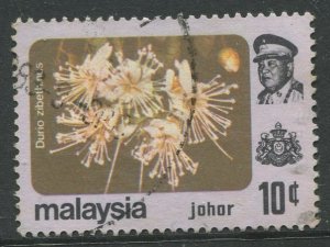 STAMP STATION PERTH Johore #186 Sultan Arms & Flowers Used 1979