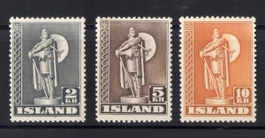 1939-47 ISLANDA , Statua di Karlsefni , 4 val n. 186I-188I perforate 11 1/2 MNH