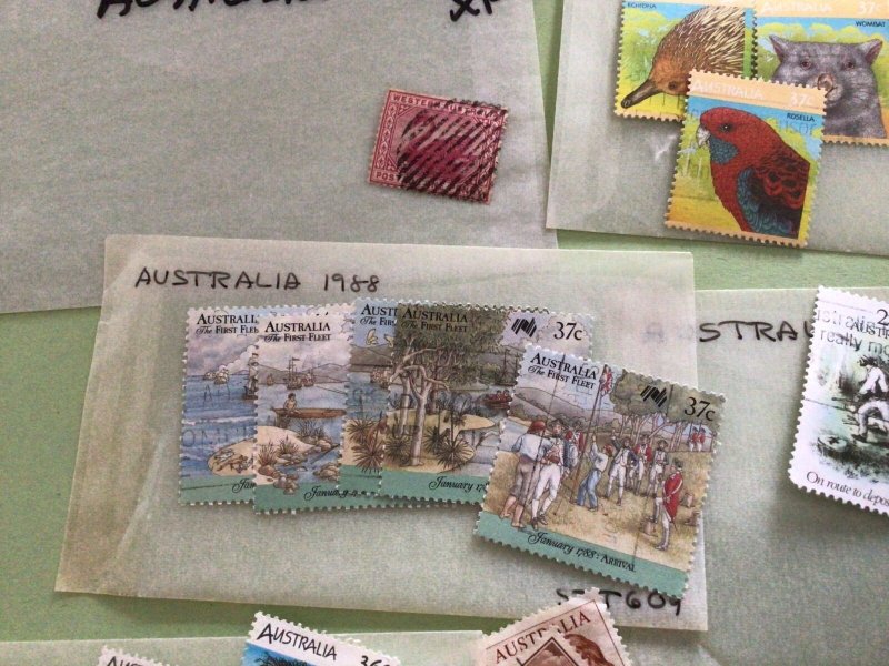 Australia old packets of vintage  stamps Ref 65685 