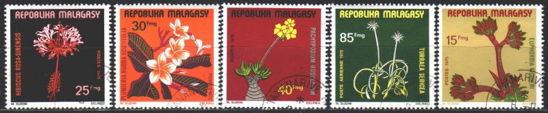 Madagascar. 1975. 748-52. Flowers, flora. USED.