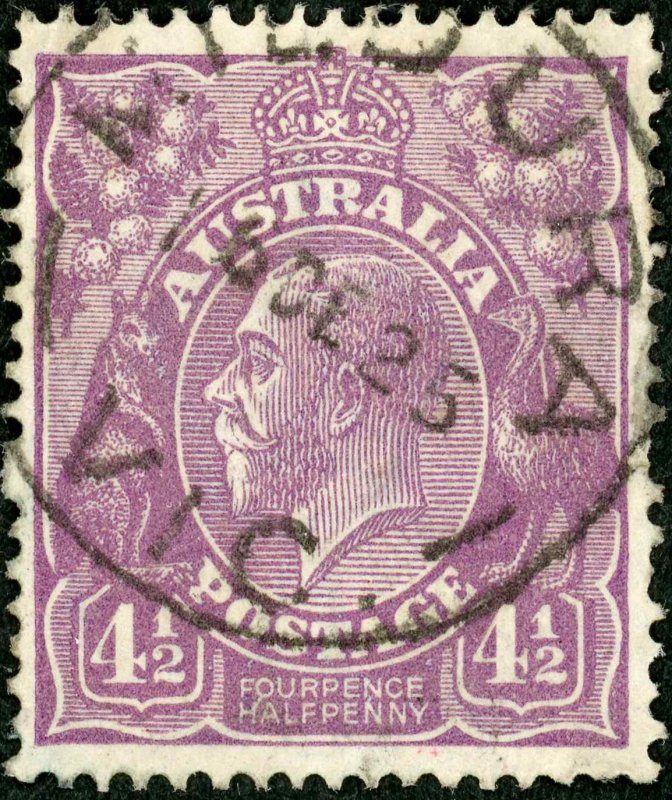 Australia SG81 variety BW118h Reversed Q for O in FOUR Ref:190