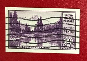1934 US Sc 742 used 3c Mt Rainier and mirror lake CV$.25 Lot 1774
