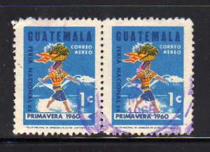 Guatemala C270 Pair Set U  Woman Carying Fruit Basket (C)