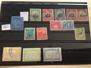 Venezuela 1904  to 1932 unused or used stamps  A12742