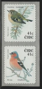 Ireland 2002 MNH Sc 1434a 41c Goldcrest, Chatfinch Coil pair Perf 11 x 11.25