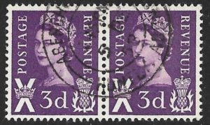 GREAT BRITAIN / SCOTLAND 1958-67 QE2 3d Wilding Issue Pair Sc 1 VFU