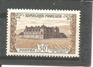 France # 670 MNH