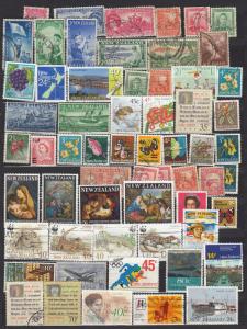 New Zealand - 130++ stamp lot #1 (1460)