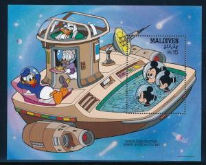 Disney Maldives - MNH Souvenir Sheet Mickey Space #1281 (1988)