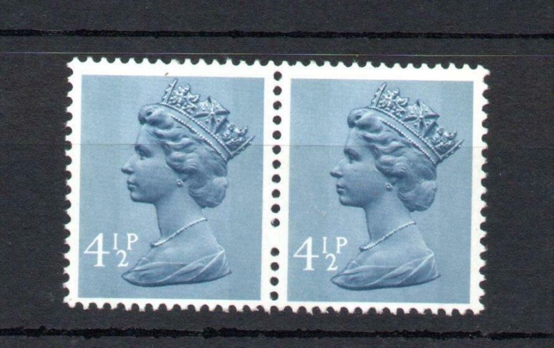 41/2p MACHIN UNMOUNTED MINT PAIR + BLIND PERFORATION