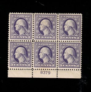 USA #529 Extra Fine Mint Plate #8379 Block - Four Never Hinged Stamps Two Hinged