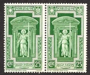 Italy 311 Pair