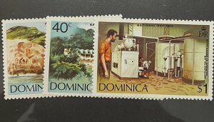 Stamps Dominica Scott #402-4 nh