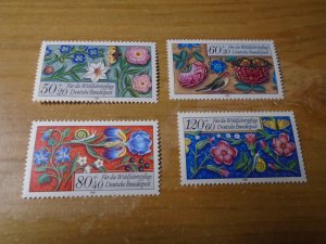 Germany  #  B636-39   MNH   Flowers / Bees