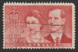 Australia SC# 267 - (3.5p) - Elizabeth II & Duke of Edinburgh - Used Single