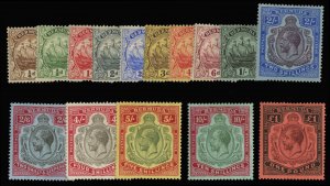 Bermuda #40-54 Cat$906.60, 191-24 George V, complete set to £1, hinged, few ...