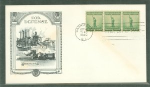 US 899 1940 1c National Defense/Statue of Liberty (strip of three) on an unaddressed first day cover with an aristocrats/Lowry c