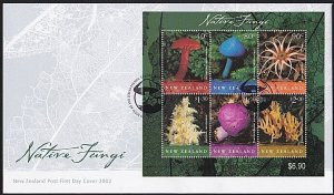 NEW ZEALAND 2002 Fungi mini sheet commem FDC...............................A7673